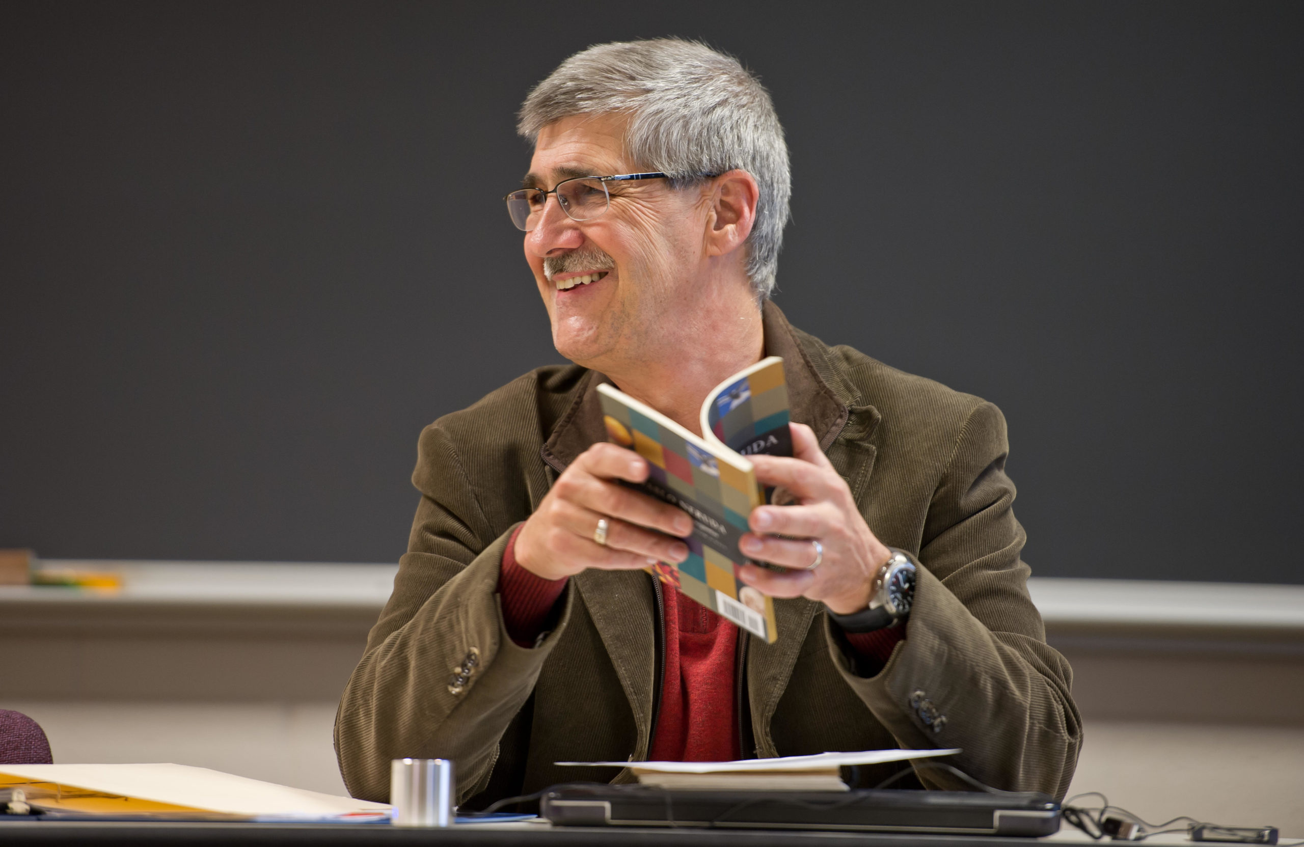 Mar. 18, 2013; Prof. John Paul Lederach teaching Kroc Institute graduate students...Photo by Matt Cashore/University of Notre Dame